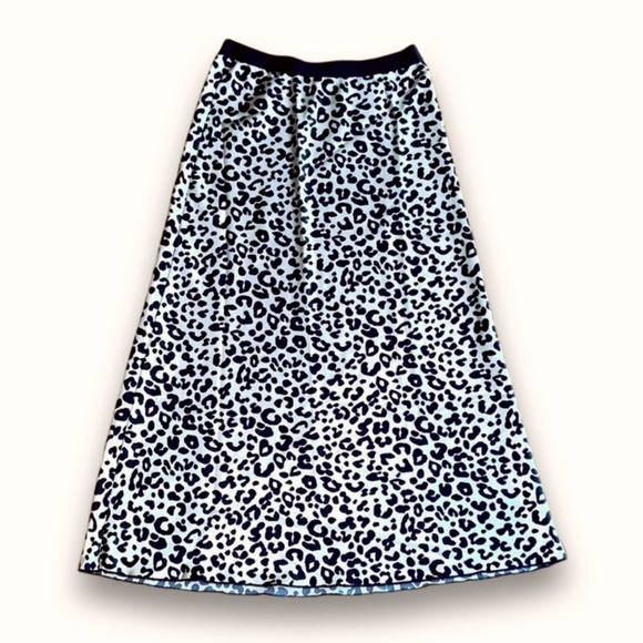 Victoria’s Secret x Knit Riot ✦ Satin Leopard Skirt ✦ Elastic Waist Mini XS NWT - Picture 5 of 13